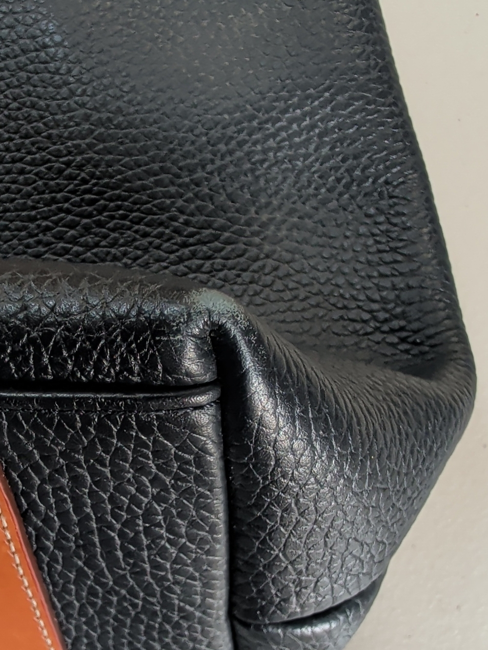 Dooney & Bourke, Midnight Blue Large Pebble Leather Tote With Rich Red Lining - Picture 11 of 16